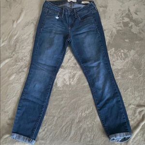 Jessica Simpson cropped jeans